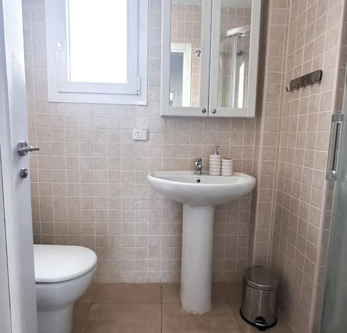 Vistalmar - Modern Poolside Apartment With Large Terrace, In Manilva 0*,  Španělsko