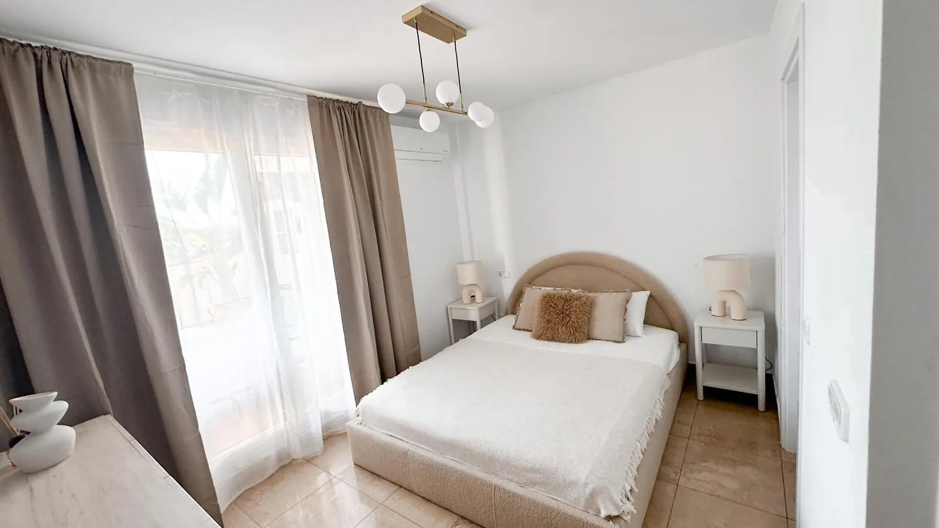 Vistalmar - Modern Poolside Apartment With Large Terrace, In Manilva